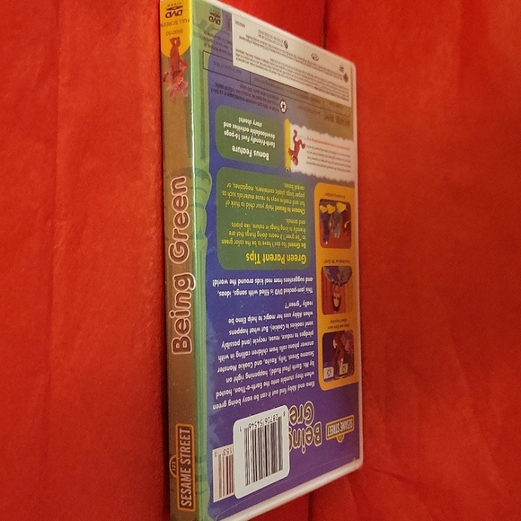 🌲 NWT Sesame Street Being Green DVD - Picture 5 of 5
